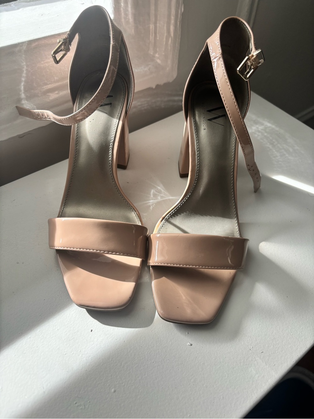 Women’s Worthington Patent Leather Ankle-Strap Block Heel Sandals Nude- size 8.5